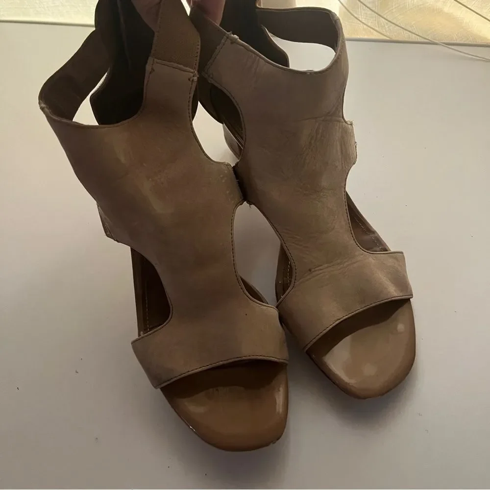 Donald J. Pliner Tan Cutout Block Heel Sandals